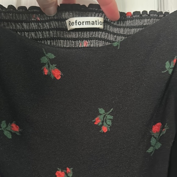 Top - Picture 2 of 3